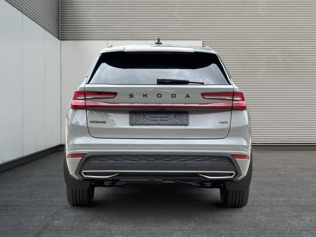 Skoda / Kodiaq / Grau / / / 4x4+AHK+KAMERA+EL. HECKKL.+PDC+NAVI+19 LM