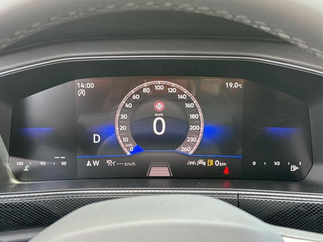 Volkswagen / T-Cross / / / / AHK+NAVI+MATRIX+SHZ+ACC+KAMERA+18'' ALU, Beispielbilder, ggf. teilweise mit Sonderausstattung