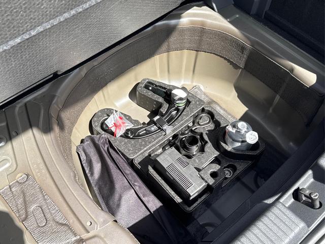 Volkswagen / T-Cross / / / / AHK+NAVI+MATRIX+SHZ+ACC+KAMERA+18'' ALU, Beispielbilder, ggf. teilweise mit Sonderausstattung
