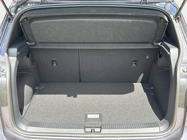 Volkswagen / T-Cross / / / / AHK+NAVI+MATRIX+SHZ+ACC+KAMERA+18'' ALU, Beispielbilder, ggf. teilweise mit Sonderausstattung