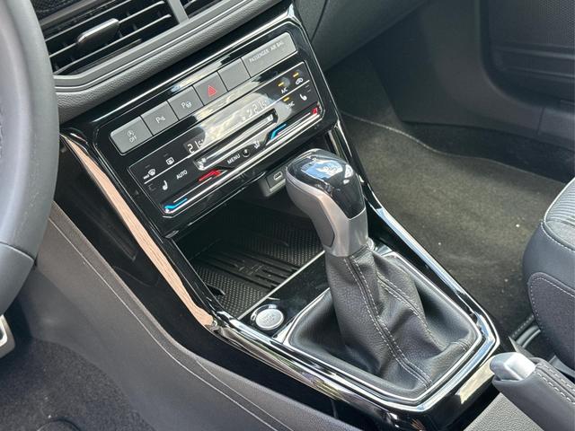 Volkswagen / T-Cross / / / / AHK+NAVI+MATRIX+SHZ+ACC+KAMERA+18'' ALU, Beispielbilder, ggf. teilweise mit Sonderausstattung