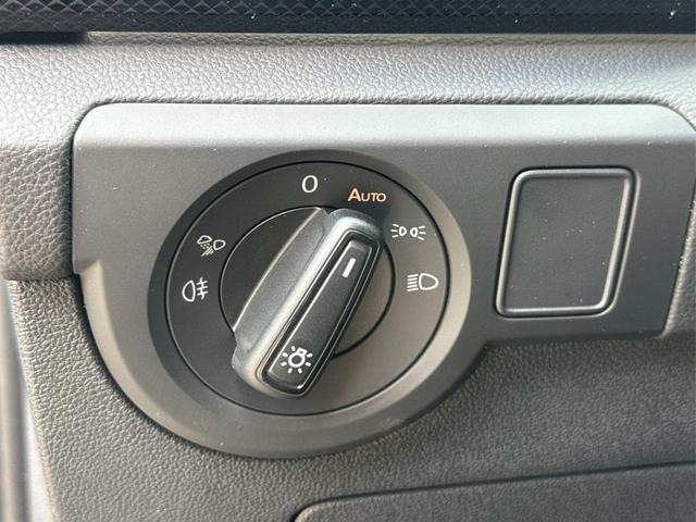 Volkswagen / T-Cross / / / / AHK+NAVI+MATRIX+SHZ+ACC+KAMERA+18'' ALU, Beispielbilder, ggf. teilweise mit Sonderausstattung
