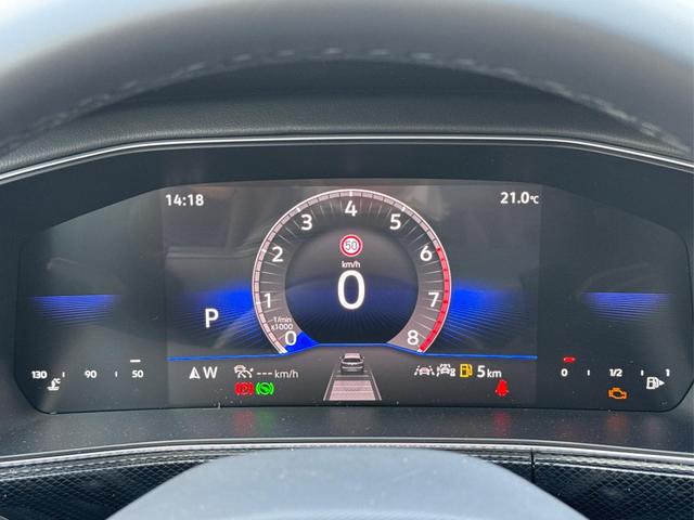Volkswagen / T-Cross / / / / AHK+NAVI+MATRIX+SHZ+ACC+KAMERA+18'' ALU, Beispielbilder, ggf. teilweise mit Sonderausstattung