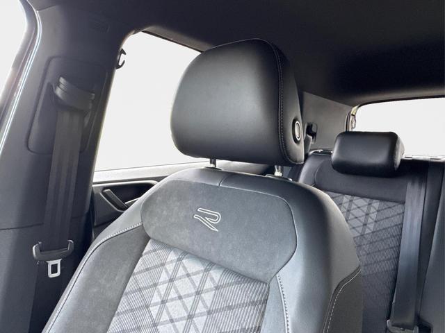 Volkswagen / T-Cross / / / / AHK+NAVI+MATRIX+SHZ+ACC+KAMERA+18'' ALU, Beispielbilder, ggf. teilweise mit Sonderausstattung
