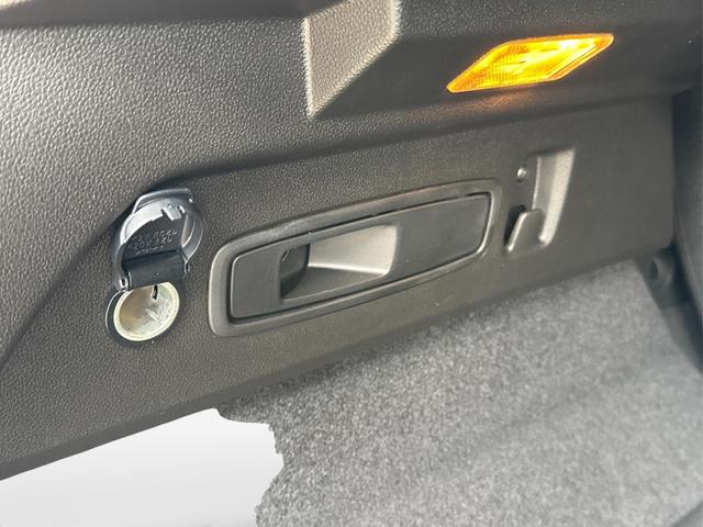 Renault / Austral / Grau / / / NAVI+LED+KAMERA+elektr.HECKKL.+19LM