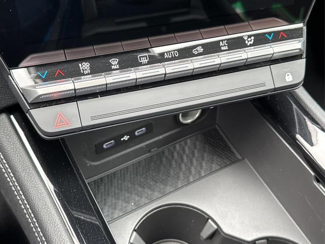 Renault / Austral / Grau / / / NAVI+LED+KAMERA+elektr.HECKKL.+19LM