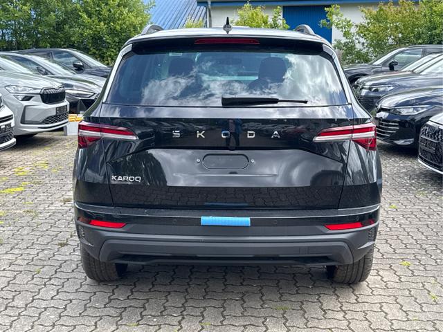 Skoda / Karoq / Schwarz / / / AHK+el.HECKKLAPPE+KAMERA+PDC+ACC, Beispielbilder, ggf. teilweise mit Sonderausstattung