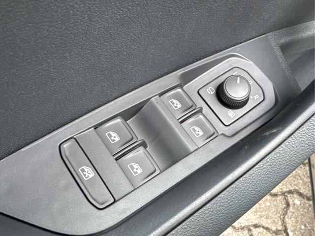 Skoda / Karoq / / / / AHK+el.HECKKLAPPE+KAMERA+PDC+ACC, Beispielbilder, ggf. teilweise mit Sonderausstattung