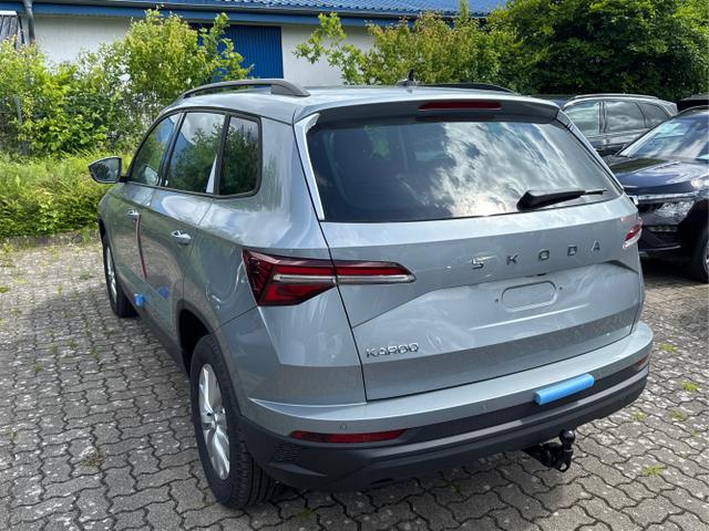 Skoda / Karoq / Silber / / / AHK+el.HECKKLAPPE+KAMERA+PDC+ACC, Beispielbilder, ggf. teilweise mit Sonderausstattung