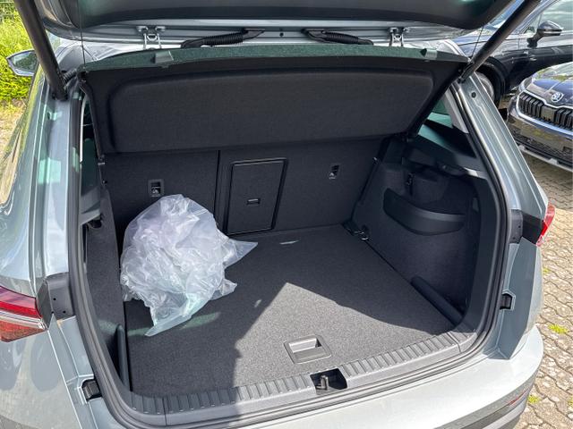 Skoda / Karoq / Silber / / / AHK+el.HECKKLAPPE+KAMERA+PDC+ACC, Beispielbilder, ggf. teilweise mit Sonderausstattung