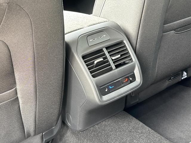 Skoda / Superb Combi / / / / DSG+ NAVI+AHK+EL. HECKKL.+KESSY+SHZ V+H, Beispielbilder, ggf. teilweise mit Sonderausstattung