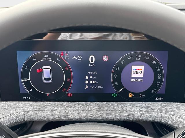 Skoda / Superb Combi / / / / DSG+ NAVI+AHK+EL. HECKKL.+KESSY+SHZ V+H, Beispielbilder, ggf. teilweise mit Sonderausstattung