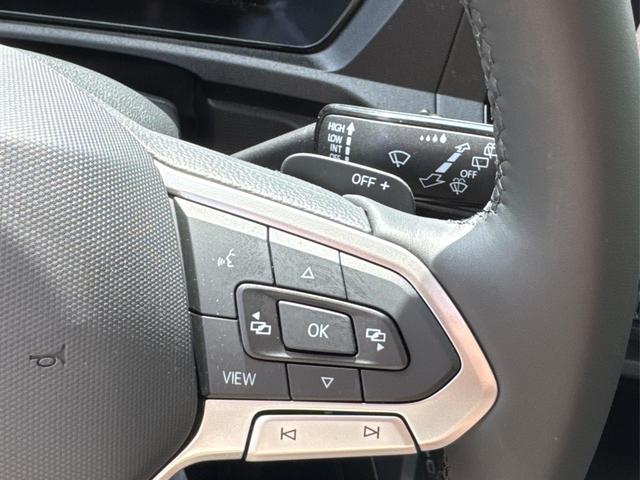 Volkswagen / Caddy / / / / KAMERA+GJR+APP+PDC+ACC+LANE ASSIST