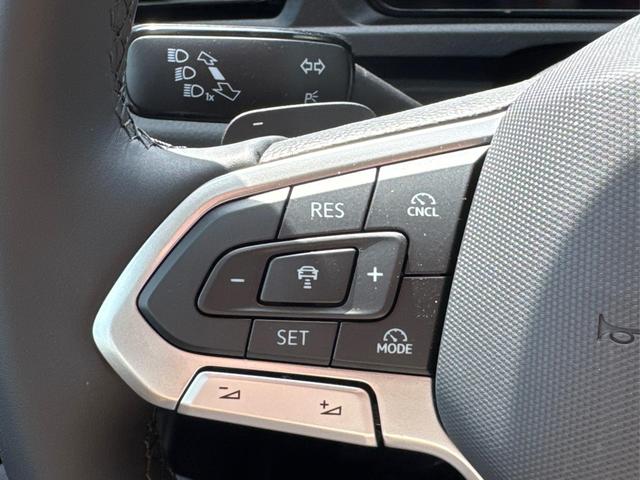 Volkswagen / Caddy / / / / KAMERA+GJR+APP+PDC+ACC+LANE ASSIST