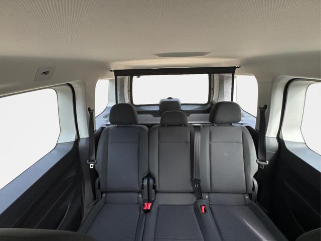 Volkswagen / Caddy / / / / KAMERA+GJR+APP+PDC+ACC+LANE ASSIST