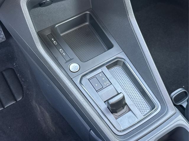 Volkswagen / Caddy / / / / KAMERA+GJR+APP+PDC+ACC+LANE ASSIST