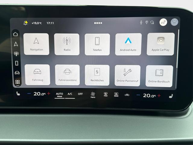 Audi / Q3 Sportback / / / / MJ 2026+NAVI+KAMERA+PANO+AHK+PDC+EL. HECKKL.+LED+18 LM