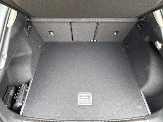 Audi / Q3 Sportback / / / / MJ 2026+NAVI+KAMERA+PANO+AHK+PDC+EL. HECKKL.+LED+18 LM