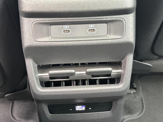 Audi / Q3 Sportback / / / / MJ 2026+NAVI+KAMERA+PANO+AHK+PDC+EL. HECKKL.+LED+18 LM