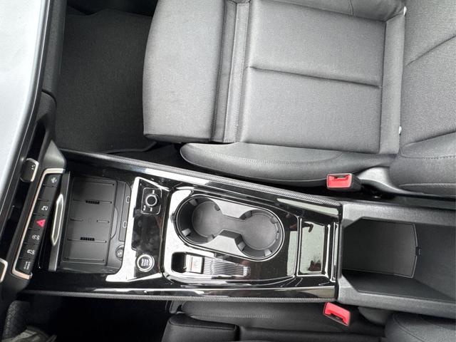 Audi / Q3 Sportback / / / / MJ 2026+NAVI+KAMERA+PANO+AHK+PDC+EL. HECKKL.+LED+18 LM
