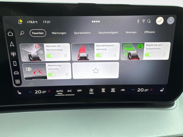 Audi / Q3 Sportback / / / / MJ 2026+NAVI+KAMERA+PANO+AHK+PDC+EL. HECKKL.+LED+18 LM