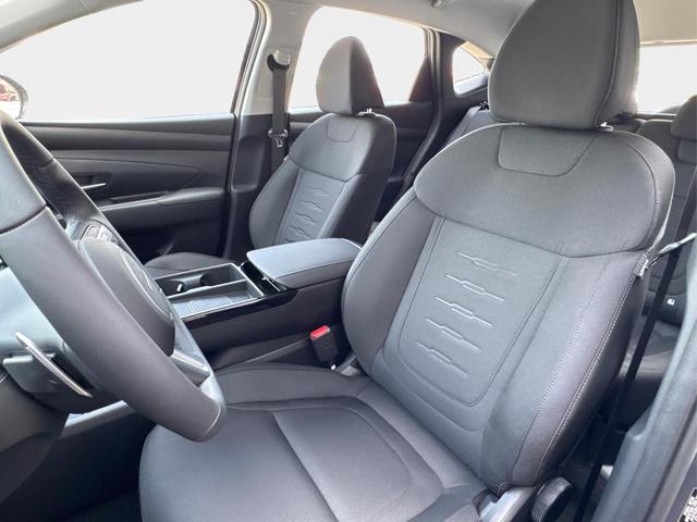 Hyundai / TUCSON / Grau / / / Hybrid NAVI+KAMERA+SHZ+LED+TEMPOMAT+17 ALU+PDC, Beispielbilder, ggf. teilweise mit Sonderausstattung