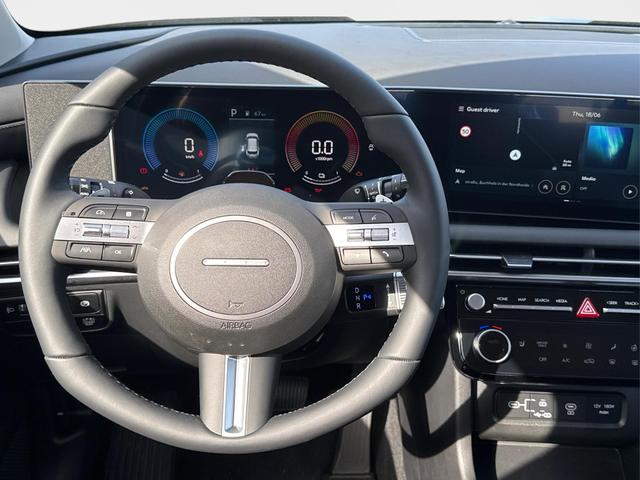 Hyundai / TUCSON / Schwarz / / / Hybrid NAVI+KAMERA+SHZ+LED+TEMPOMAT+17 ALU+PDC, Beispielbilder, ggf. teilweise mit Sonderausstattung