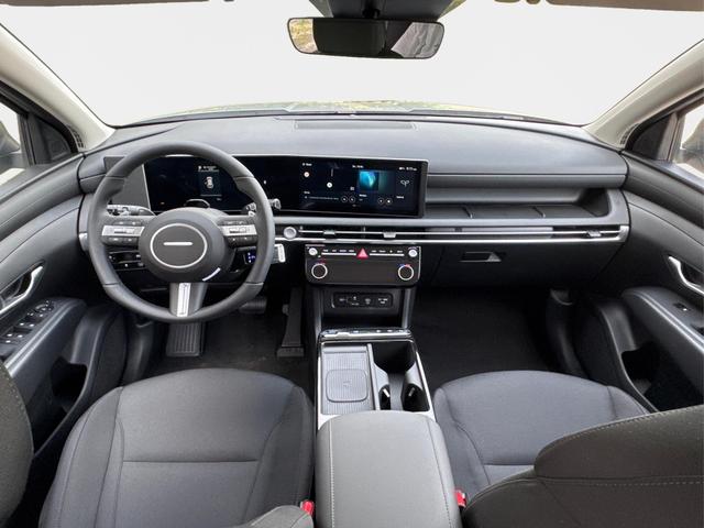 Hyundai / TUCSON / Silber / / / Hybrid NAVI+KAMERA+SHZ+LED+TEMPOMAT+17 ALU+PDC, Beispielbilder, ggf. teilweise mit Sonderausstattung