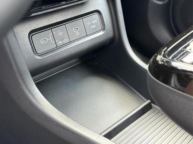 Hyundai / TUCSON / Gr&uuml;n / / / Hybrid NAVI+KAMERA+SHZ+LED+TEMPOMAT+17 ALU+PDC, Beispielbilder, ggf. teilweise mit Sonderausstattung