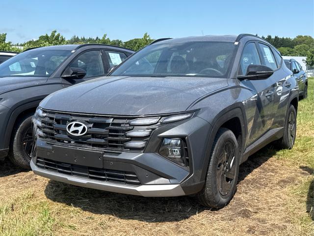 Hyundai TUCSON - Blackline Hybrid NAVI+KAMERA+SHZ+LED+TEMPOMAT+17" ALU+PDC