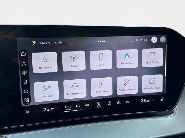 Audi / Q3 / Schwarz / / / KAMERA+NAVI+PDC+EL.HECKKL.+LED+17LM