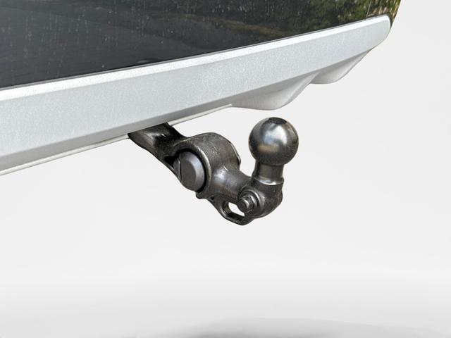 Audi / Q3 / Schwarz / / / KAMERA+NAVI+PDC+EL.HECKKL.+LED+17LM