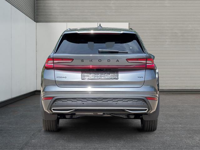 Skoda / Kodiaq / Grau / / / 4x4+AHK+PANO+KAMERA+EL. HECKKL.+NAVI+20 LM