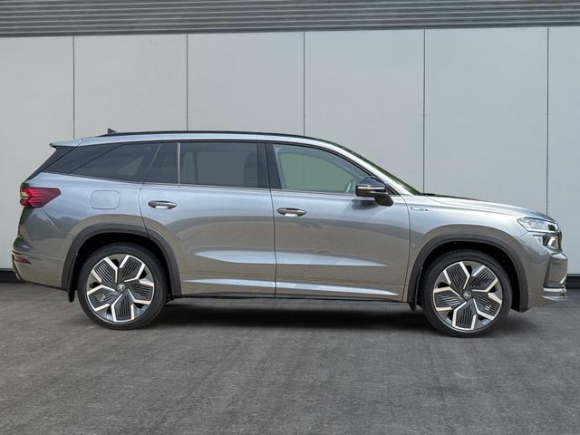 Skoda / Kodiaq / Grau / / / 4x4+AHK+PANO+KAMERA+EL. HECKKL.+NAVI+20 LM