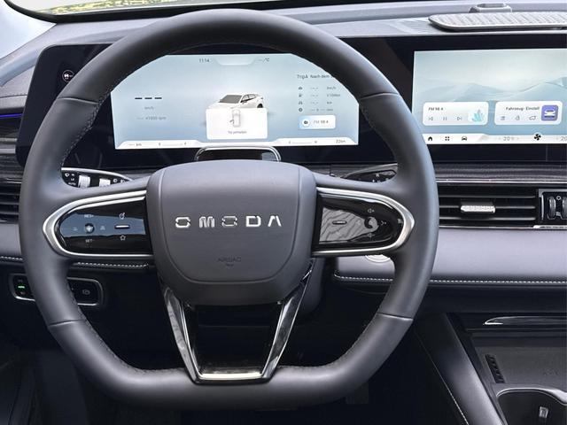 Omoda / 5 / Silber / / / 7J GARANTIE+PANO+eHK+ACC+360-KAM+SHZ+KLIMA+SONY+18 ALU, Beispielbilder, ggf. teilweise mit Sonderausstattung