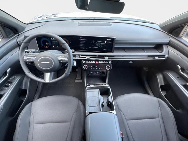Hyundai / TUCSON / Wei&szlig; / / / Hybrid NAVI+KAMERA+SHZ+LED+TEMPOMAT+17 ALU+PDC, Beispielbilder, ggf. teilweise mit Sonderausstattung