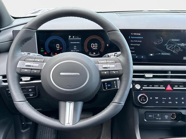 Hyundai / TUCSON / Wei&szlig; / / / Hybrid NAVI+KAMERA+SHZ+LED+TEMPOMAT+17 ALU+PDC, Beispielbilder, ggf. teilweise mit Sonderausstattung
