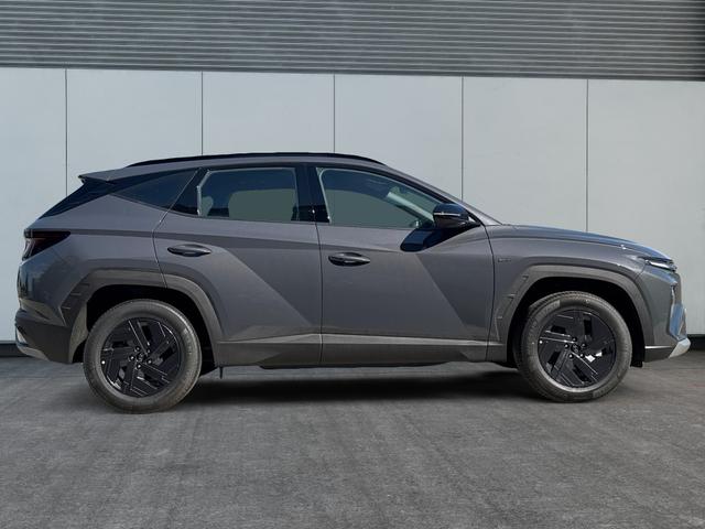 Hyundai / TUCSON / Grau / / / Hybrid NAVI+KAMERA+SHZ+LED+TEMPOMAT+17 ALU+PDC, Beispielbilder, ggf. teilweise mit Sonderausstattung