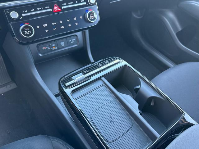 Hyundai / TUCSON / Grau / / / Hybrid NAVI+KAMERA+SHZ+LED+TEMPOMAT+17 ALU+PDC, Beispielbilder, ggf. teilweise mit Sonderausstattung