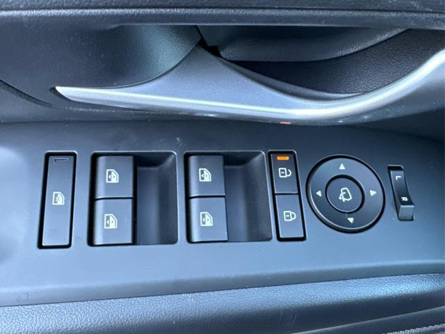 Hyundai / TUCSON / Grau / / / Hybrid NAVI+KAMERA+SHZ+LED+TEMPOMAT+17 ALU+PDC, Beispielbilder, ggf. teilweise mit Sonderausstattung