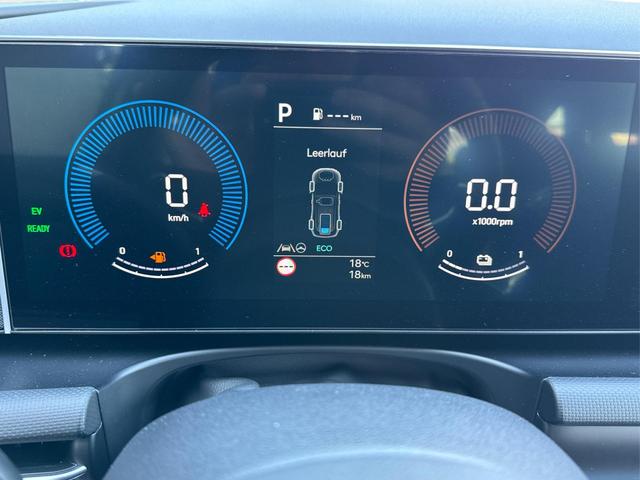 Hyundai / TUCSON / Grau / / / Hybrid NAVI+KAMERA+SHZ+LED+TEMPOMAT+17 ALU+PDC, Beispielbilder, ggf. teilweise mit Sonderausstattung
