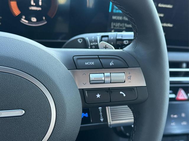 Hyundai / TUCSON / Grau / / / Hybrid NAVI+KAMERA+SHZ+LED+TEMPOMAT+17 ALU+PDC, Beispielbilder, ggf. teilweise mit Sonderausstattung