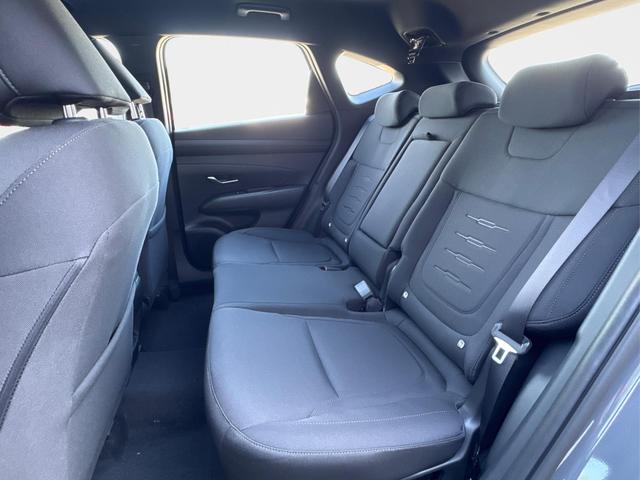 Hyundai / TUCSON / Grau / / / Hybrid NAVI+KAMERA+SHZ+LED+TEMPOMAT+17 ALU+PDC, Beispielbilder, ggf. teilweise mit Sonderausstattung
