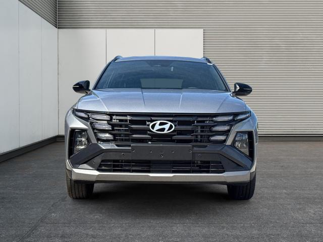 Hyundai / TUCSON / Silber / / / Hybrid NAVI+KAMERA+SHZ+LED+TEMPOMAT+17 ALU+PDC, Beispielbilder, ggf. teilweise mit Sonderausstattung