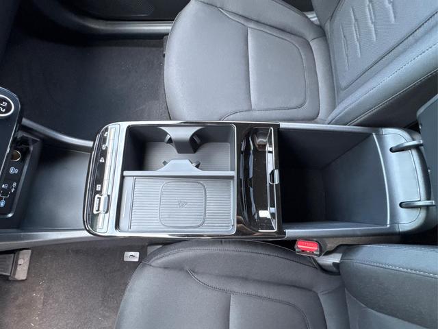 Hyundai / TUCSON / Wei&szlig; / / / Hybrid NAVI+KAMERA+SHZ+LED+TEMPOMAT+17 ALU+PDC, Beispielbilder, ggf. teilweise mit Sonderausstattung