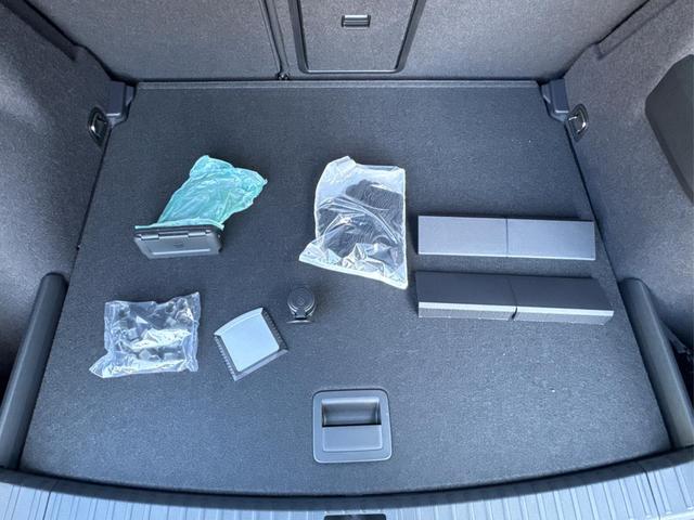 Skoda / Karoq / / / / AHK+el.HECKKLAPPE+KAMERA+PDC+ACC, Beispielbilder, ggf. teilweise mit Sonderausstattung