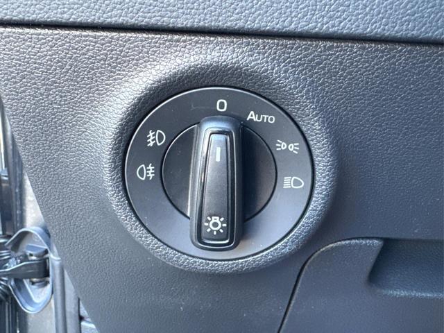 Skoda / Karoq / / / / AHK+el.HECKKLAPPE+KAMERA+PDC+ACC, Beispielbilder, ggf. teilweise mit Sonderausstattung