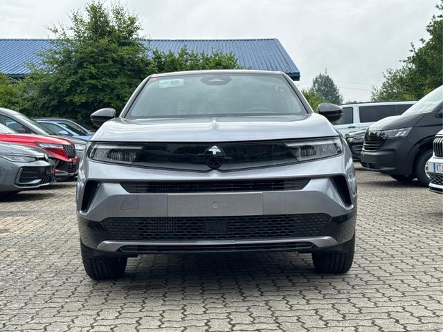Opel / Mokka / Silber / / / SHZ+KAMERA+LED+PDC+17LM, Beispielbilder, ggf. teilweise mit Sonderausstattung