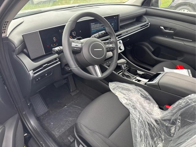 Hyundai / TUCSON / Schwarz / / / NAVI+KAMERA+SHZ+LED+TEMPOMAT+17 ALU+PDC, Beispielbilder, ggf. teilweise mit Sonderausstattung