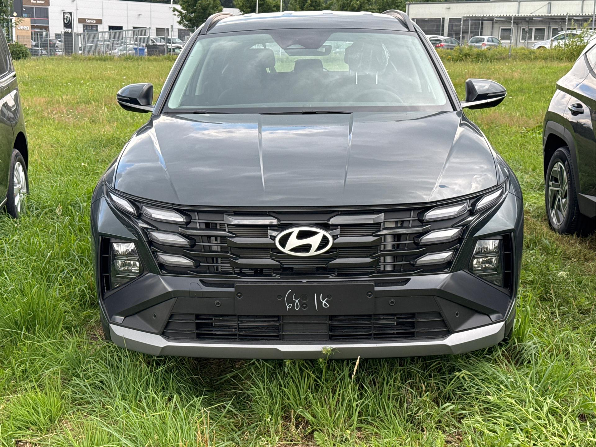 Hyundai / TUCSON / Grün /  /  / NAVI+KAMERA+SHZ+LED+TEMPOMAT+17 ALU+PDC